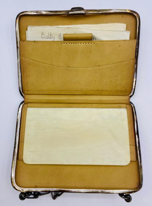 A hallmarked silver ladies purse by Joseph Gloster Ltd, Birmingham hallmark - Image 3 of 6