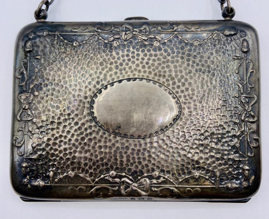 A hallmarked silver ladies purse by Joseph Gloster Ltd, Birmingham hallmark - Image 2 of 6