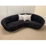 A kidney shape contemporary sofa on gilt legs, dark blue (H80cm W25cm SH38cm)