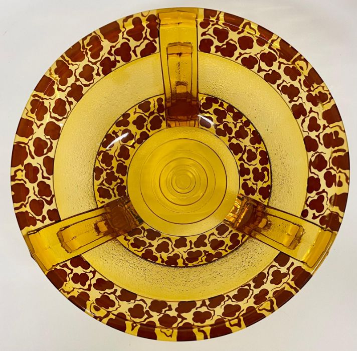 Amber and brown large glass serving bowl and six small dishes - Image 6 of 6
