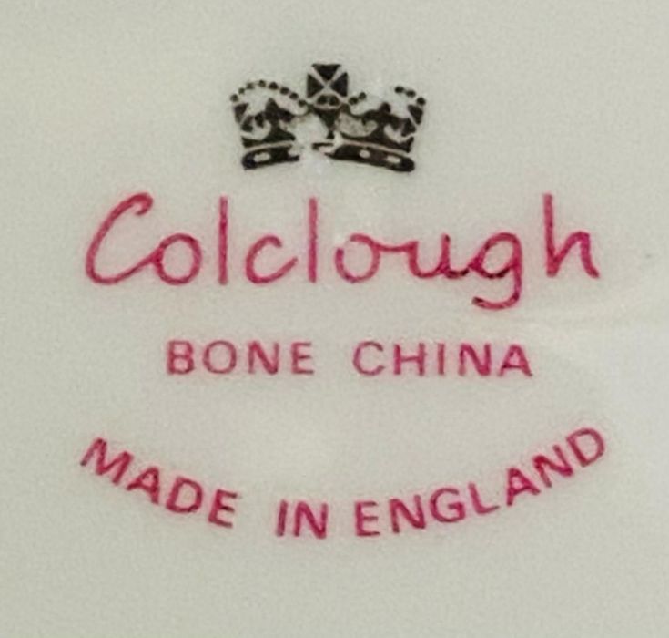 A large selection of Colclough Bone China dinner service - Image 4 of 5