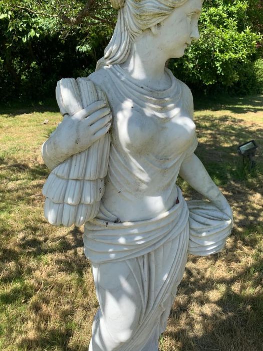 A Roman style statue of a woman 160 cm high - Image 3 of 5