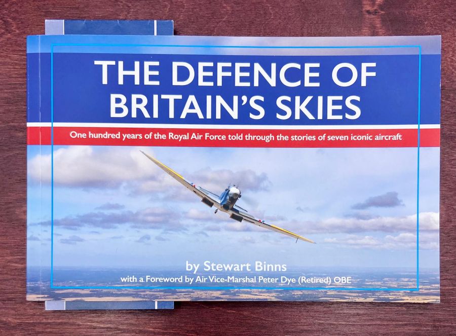 A Boxed set of Windsor Mint British Military Aircraft with supporting certificate and book. - Image 15 of 30