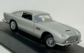 A model Corgi 270 James Bond 007 Aston Martin DB5 car (Missing a wheel)