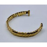 A 9ct gold Ladies Excalibur watch strap (10g Total weight)