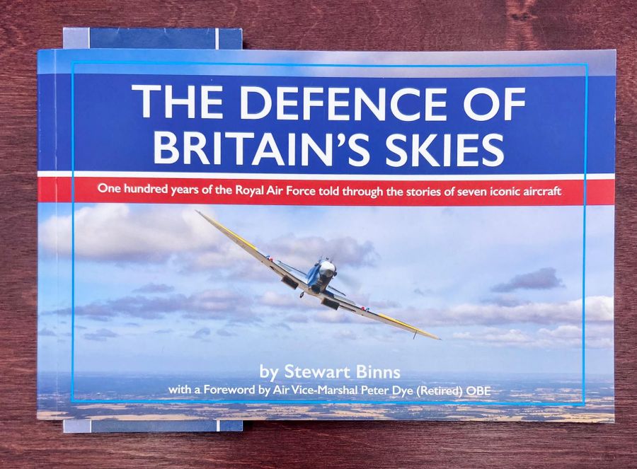 A Boxed set of Windsor Mint British Military Aircraft with supporting certificate and book. - Image 30 of 30