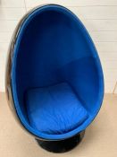 Henrik Thor Larsen 1960 Ovalia style egg chair in black with blue interior