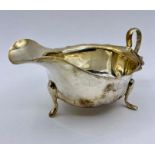 A Silver sauce boat by Viner's Ltd (Emile Viner) (Approx weight 110g) Hallmarked for Sheffield