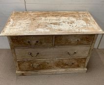 A painted chest of drawers (H78cm W107cm D51cm)