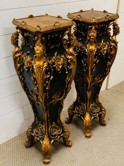 A pair of Italian gilt and ebony style lamp stands or plinths (H84cm Sq24cm) - Image 5 of 12