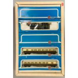 Airfix Railways 00 gauge Western Suburban train set.