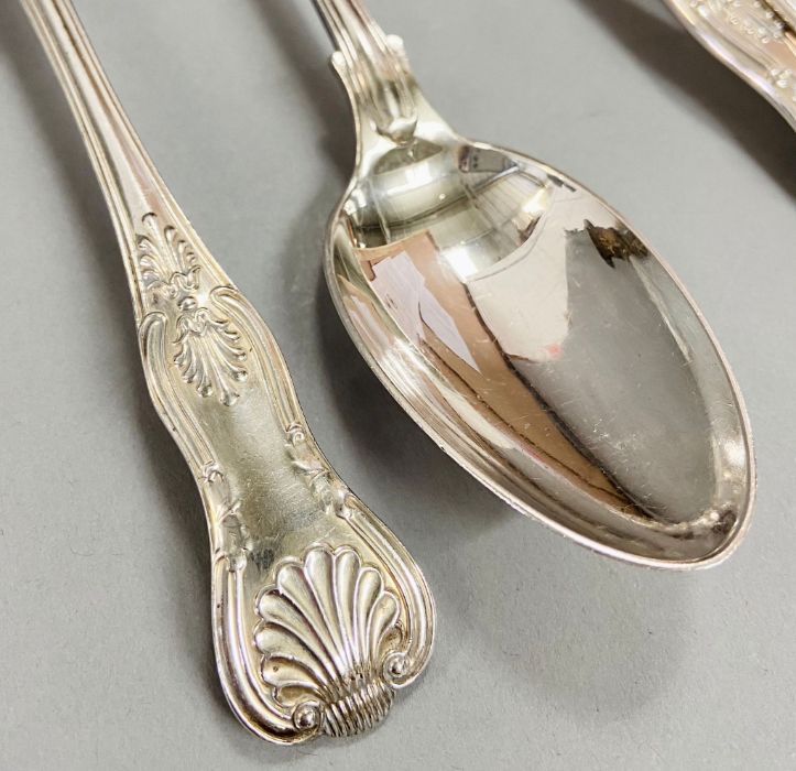A set of eight silver spoons (Total Weight 553g) please see photos for hallmarks - Image 3 of 4