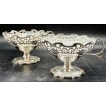 Two silver fruit bowls with glass liner hallmarked for Sheffield 1938 (Total Silver Weight 375g)