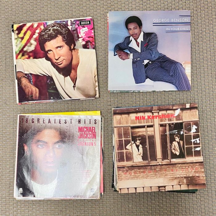 A selection of vinyl 12 records, Bangles, Tom Jones, Wham, Hamon League - Image 14 of 21