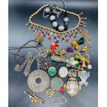A selection of costume jewellery.
