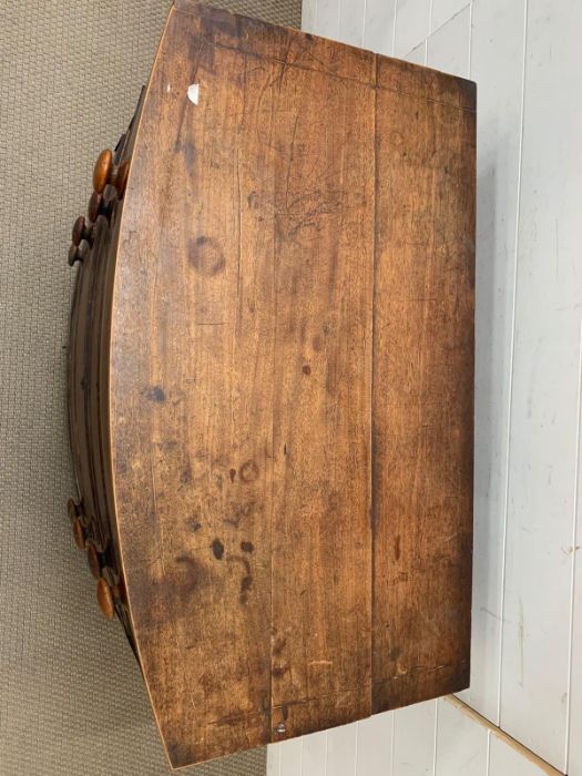 A mahogany bow fronted chest of drawers AF (H87cm W93cm D54cm) - Image 6 of 7