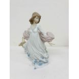 A Boxed Lladro porcelain figurine "Spring Splendor" No 5898