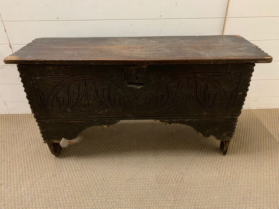 An Oak chest front carved and cut outs to end (104 cm x 33cm x 56cm) Possibly Scottish or Welsh. - Image 2 of 6