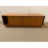 A G Plan low sideboard with sliding doors to front (W 153 cm x D 46 cmx H 40cm)