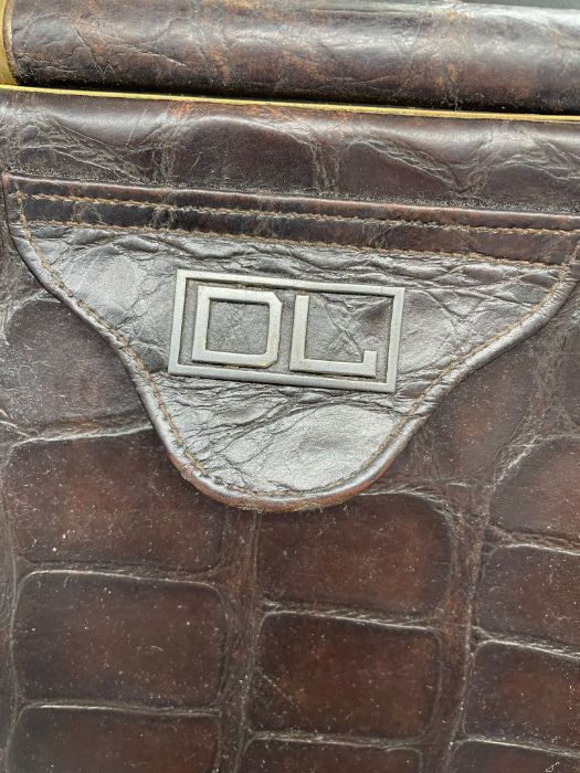 A Vintage crocodile handbag, with brass fittings and makers mark DL - Image 3 of 4