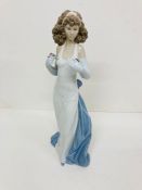 A Boxed Lladro porcelain figurine "Anticipation" No 6608