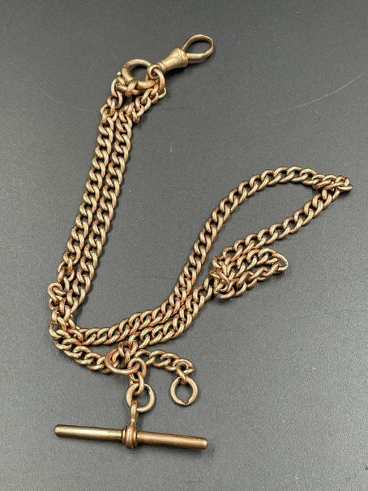 A 9ct gold Albert chain (Total Weight 22.9g)