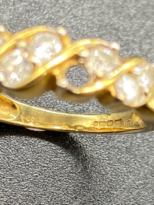 A Diamond ring on an 18ct yellow gold setting, (Missing stone and Total Weight 5.2g) - Image 4 of 5