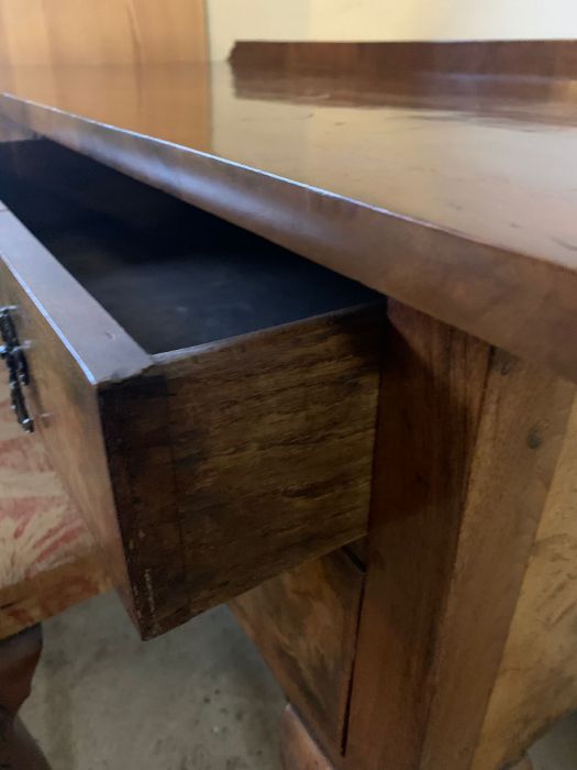 A walnut dressing table with gallery back with two long drawers and two short on pad feet and - Image 4 of 8