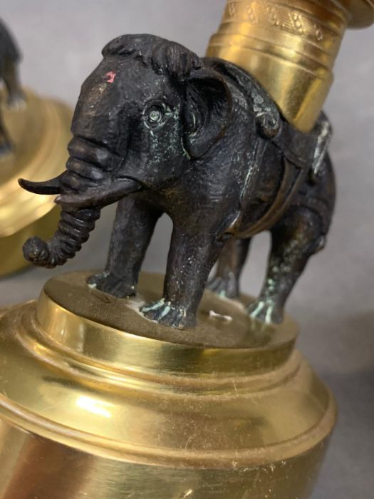 A pair of elephant bronzed candlesticks on gilt bases (H9.5cm W9cm) - Image 8 of 8
