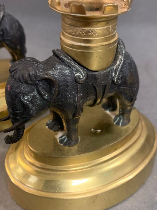 A pair of elephant bronzed candlesticks on gilt bases (H9.5cm W9cm) - Image 2 of 8