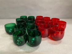 Set of red and green tumblers