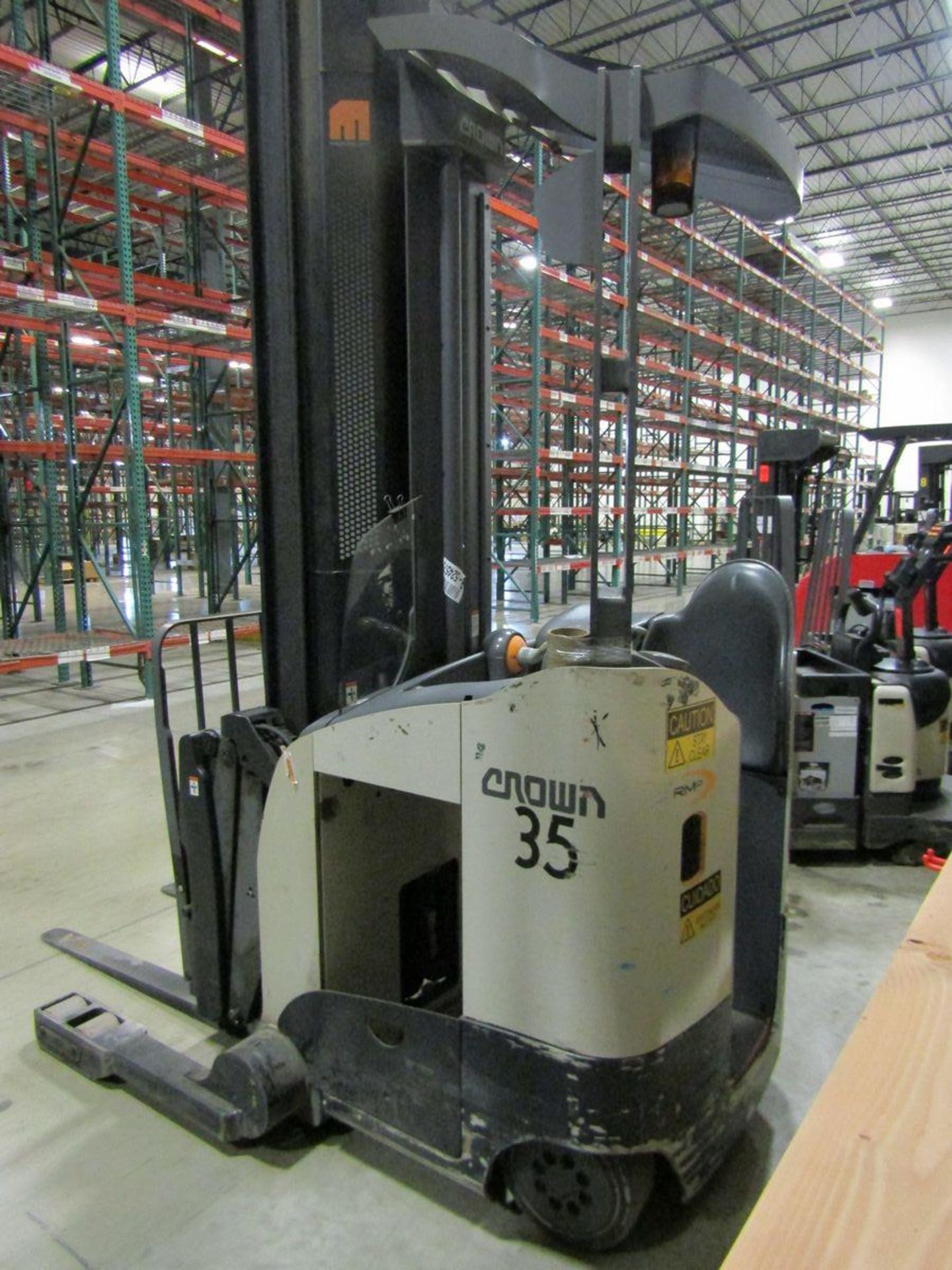 Crown 3,200 lb. Cap. Model RMD6025-32 Electric Narrow Aisle Double Reach Fork Lift Truck, S/N: - Image 3 of 10