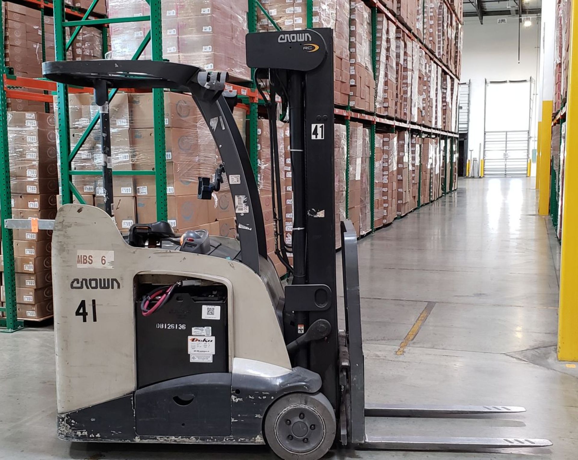 Crown 4,000 lb. Model 1A374244 Electric Standup Riding Forklift, S/N: 1A379436 (2011); with 270 - Image 3 of 8