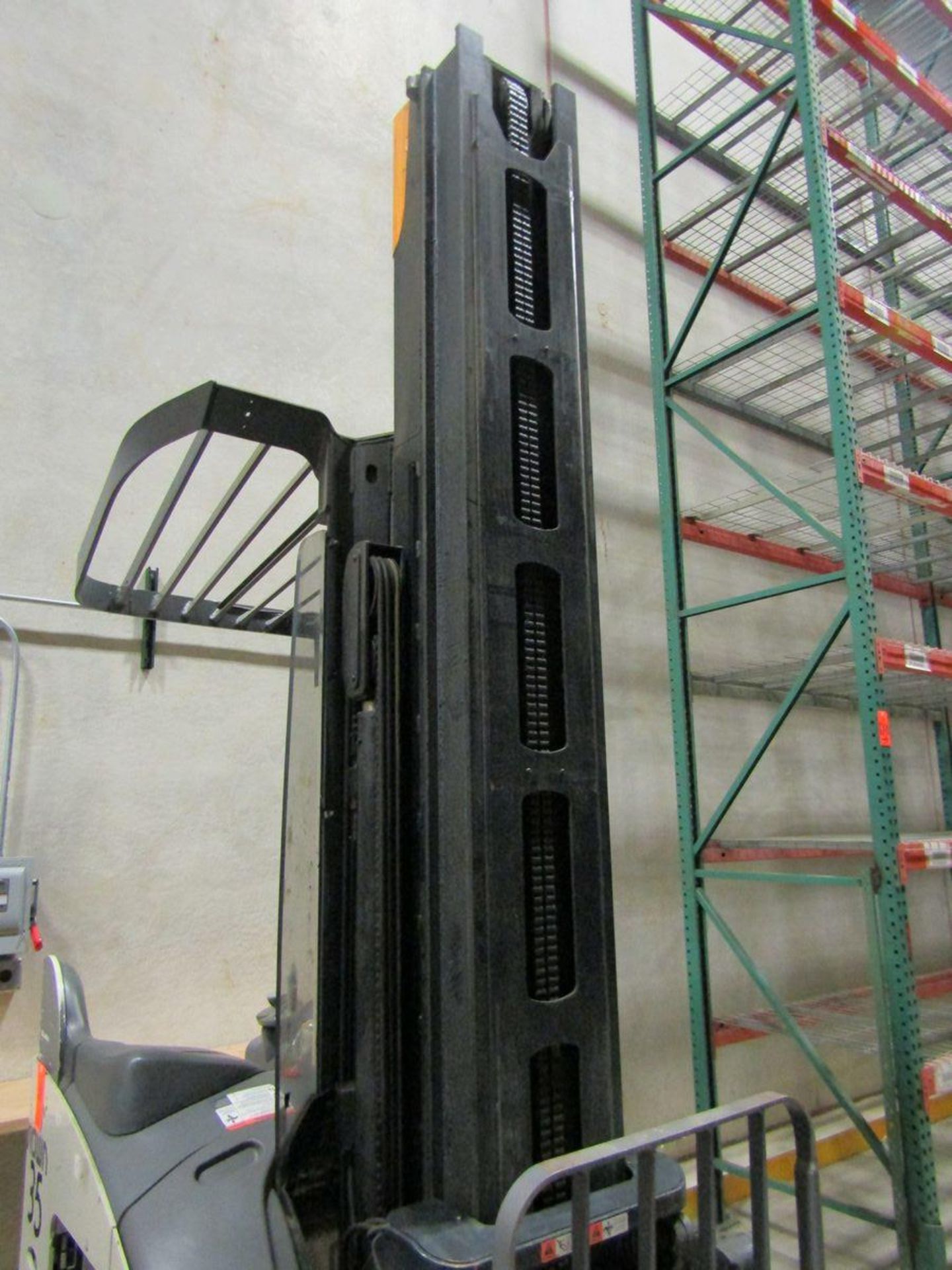 Crown 3,200 lb. Cap. Model RMD6025-32 Electric Narrow Aisle Double Reach Fork Lift Truck, S/N: - Image 6 of 10