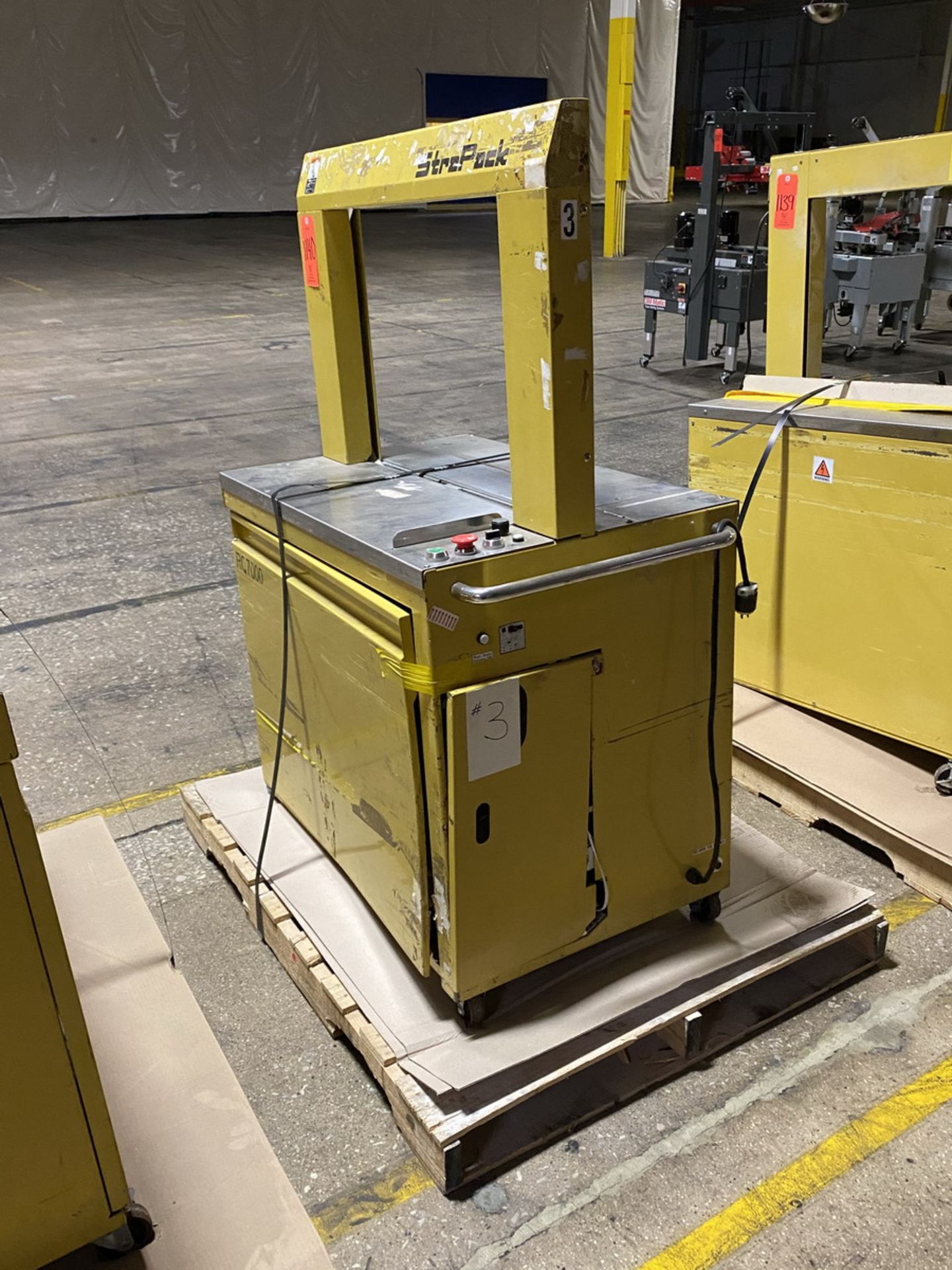 StraPack Model RQ7000 Automatic Strapping Machine, S/N: 11008113 111 (2011) - (Located In: Bedford - Image 2 of 3