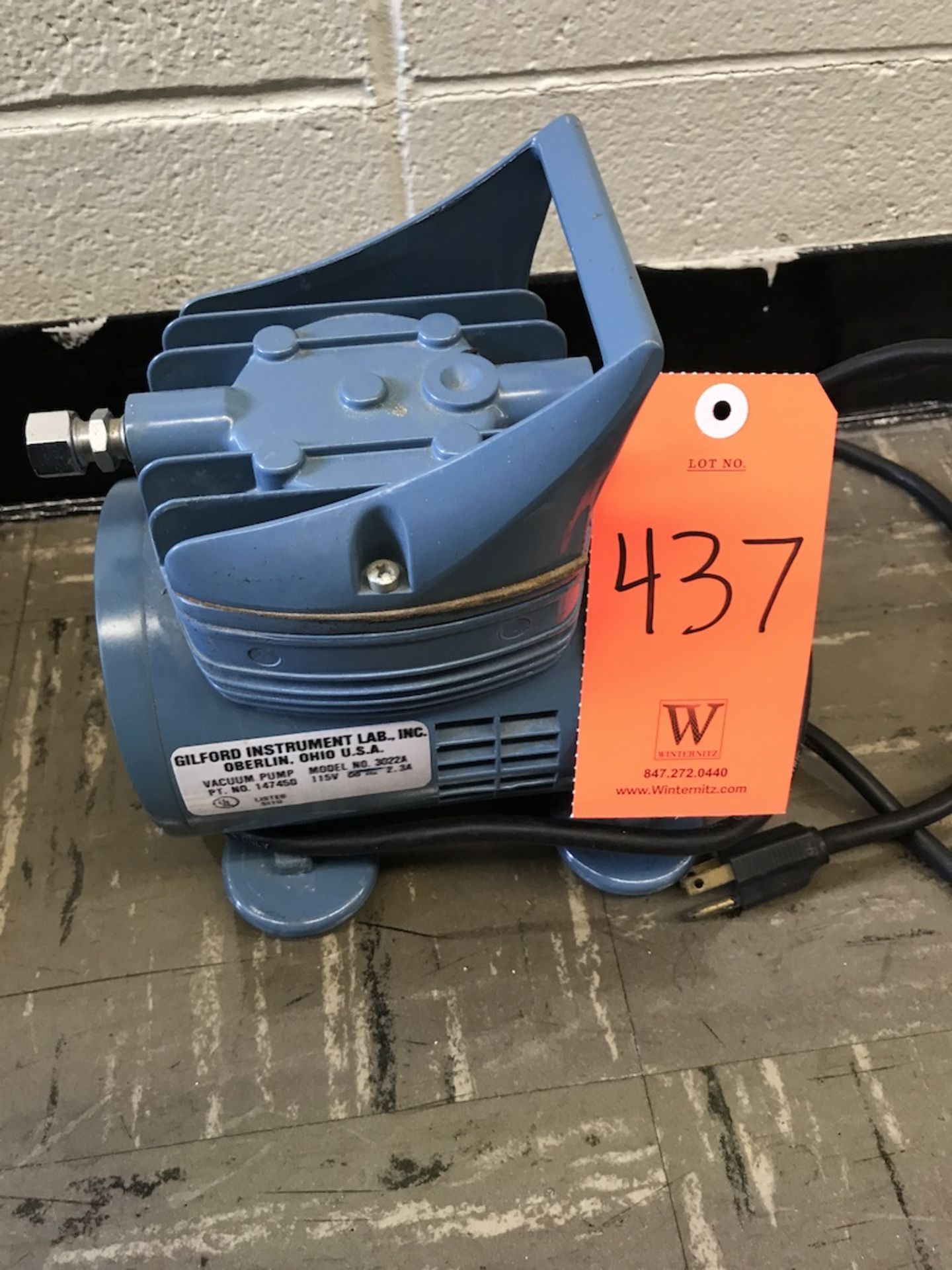 Gilford Vacuum Pump, 115V, 2.3A (Room 309)
