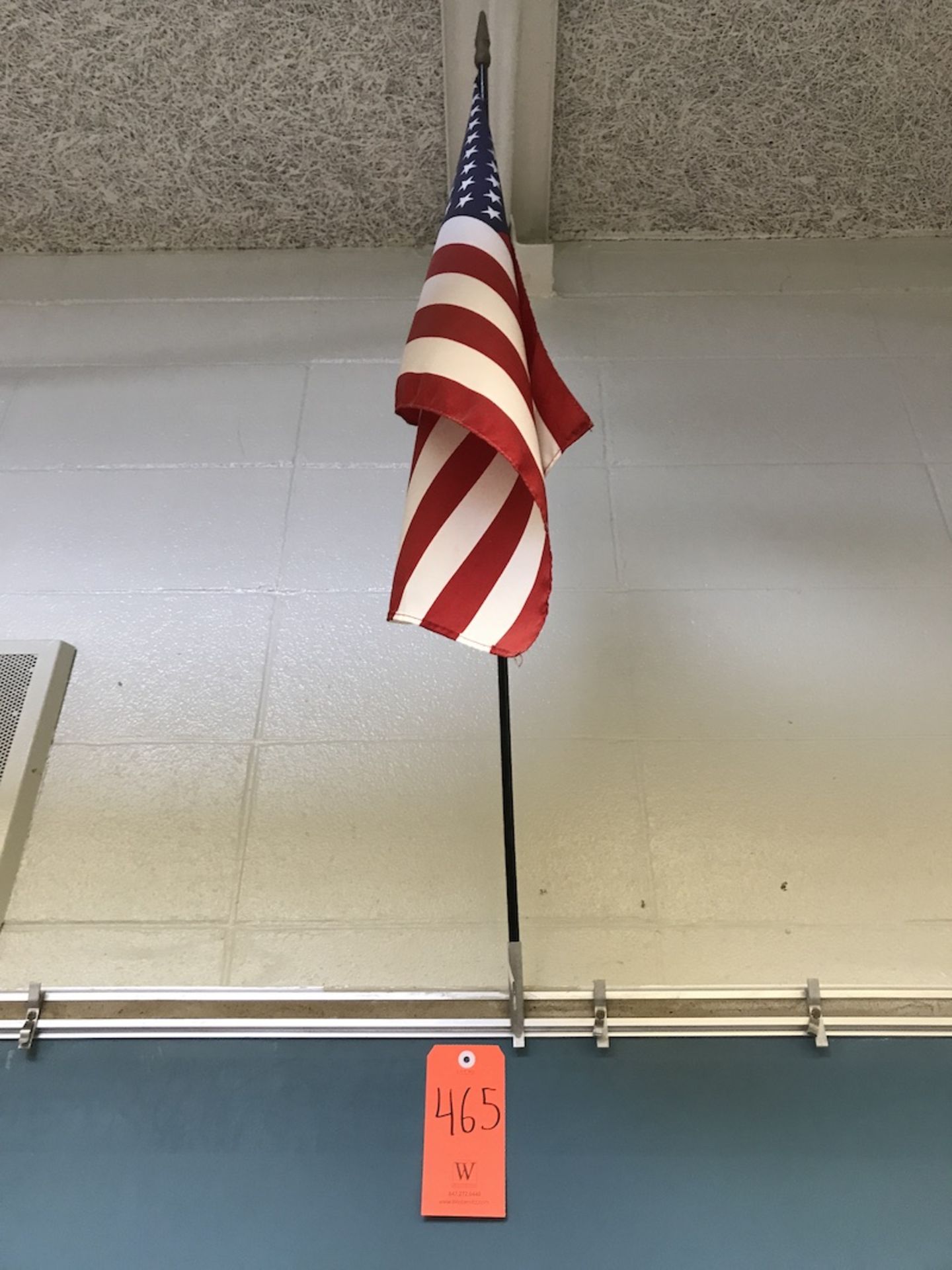 Lot - (1) American Flag (1) Wall Clock (Room 309)