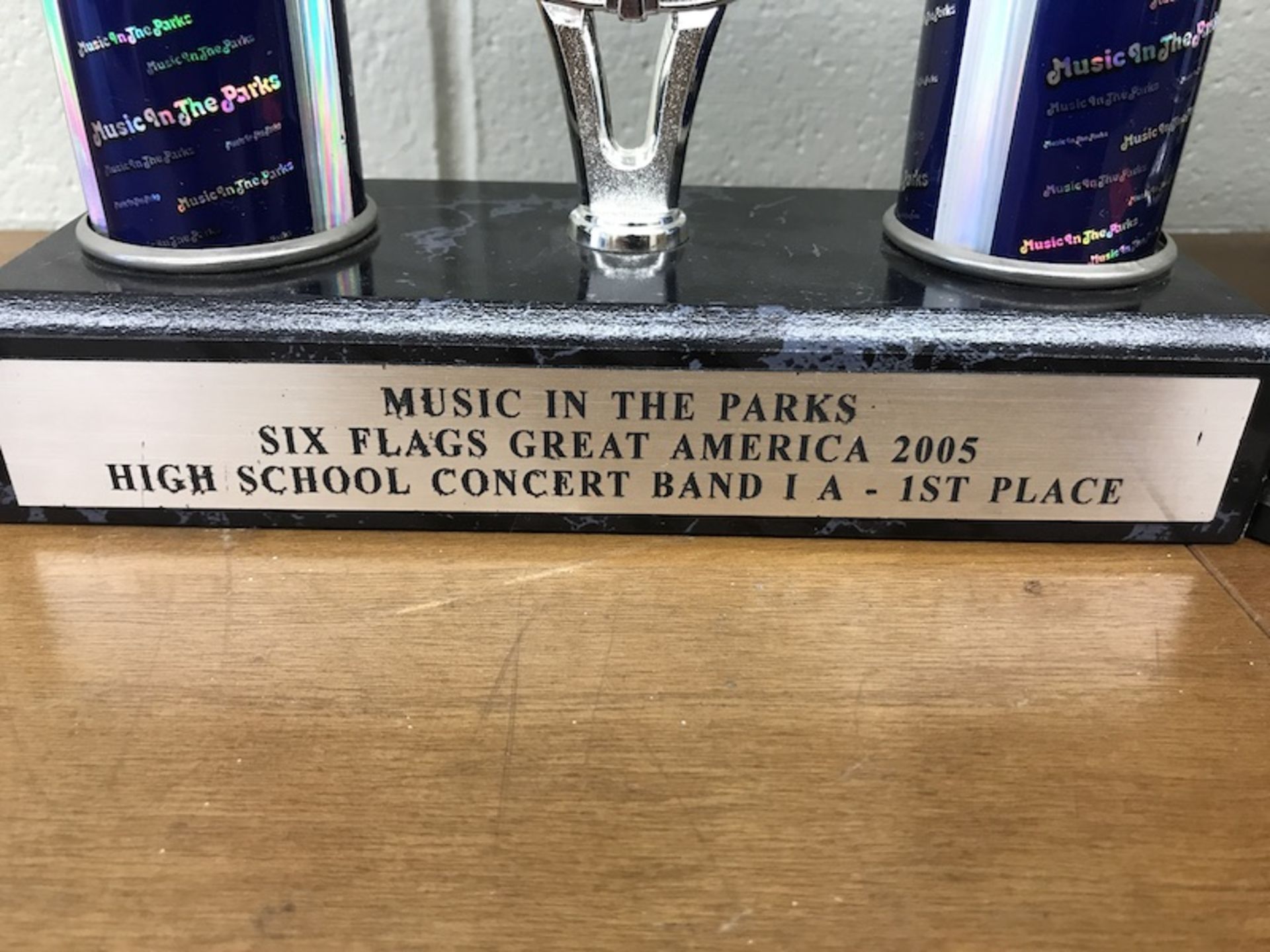 Lot - (1) 2005 Music In The Parks Six Flags Great America High School Concert Band 1st Place - Image 2 of 4