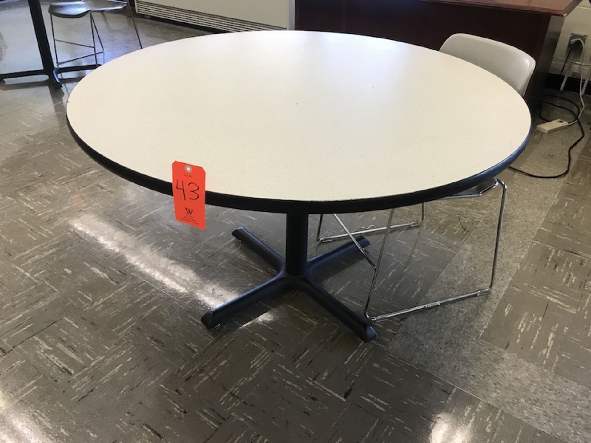 Lot - (5) 48 in. Diameter Circular Tables (7) Chairs (Room 304) - Image 5 of 5