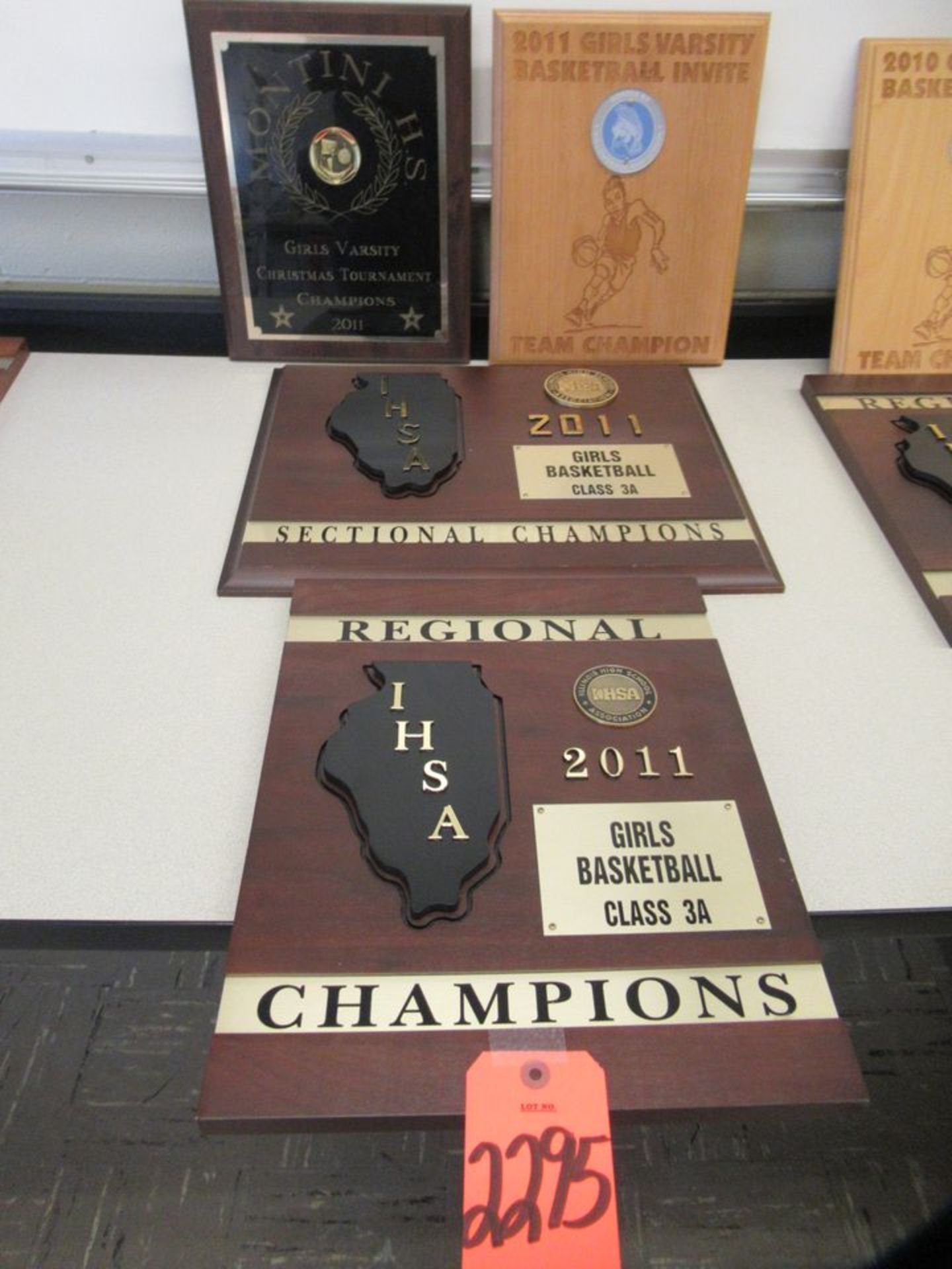 2011 IHSA Girls Classic 3A Sectional Champions Plaque, 2011 IHSA Girls Classic 3A Regional Champions