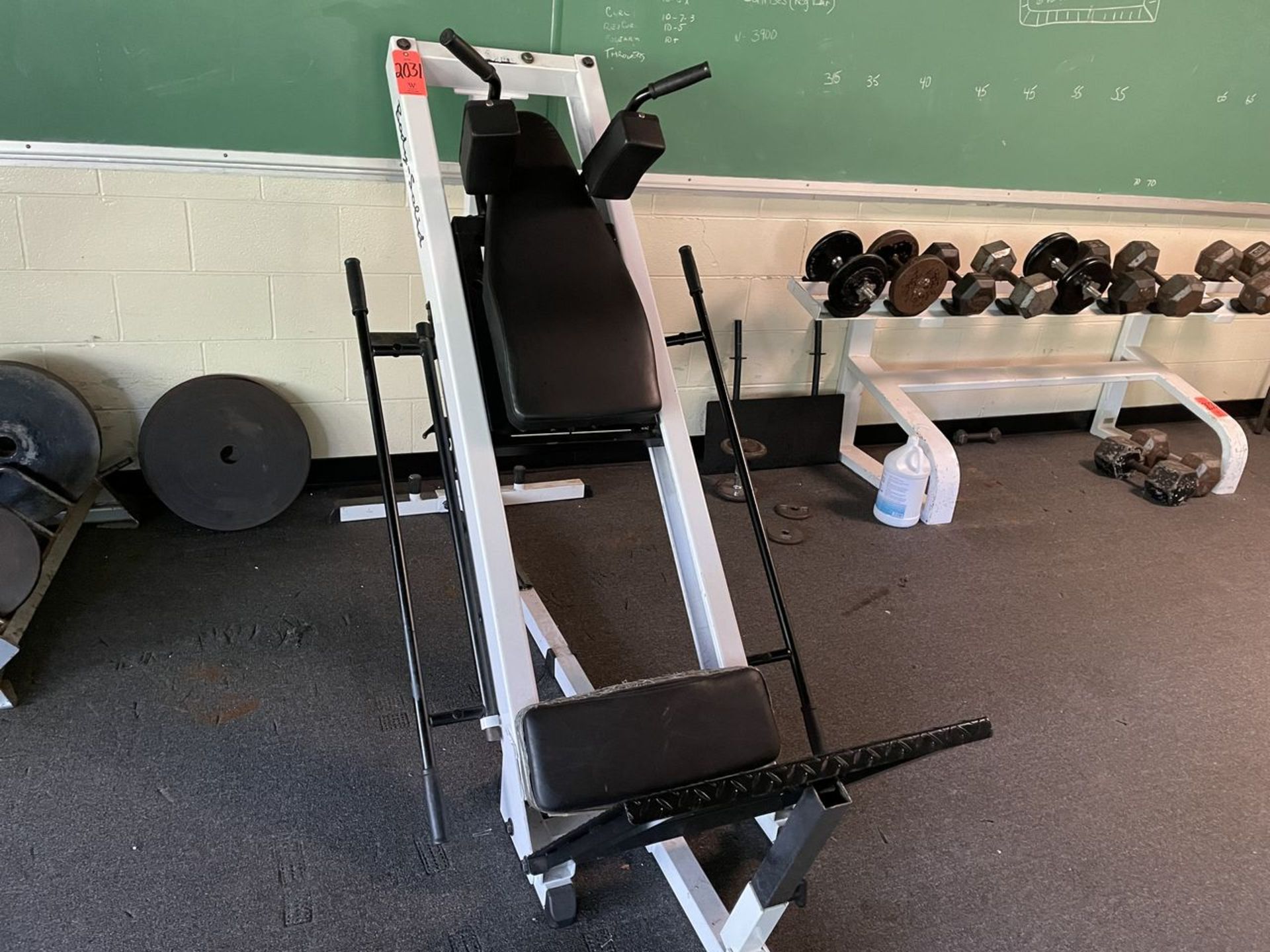 Body Solid Hip Sled (Weight Room 104)