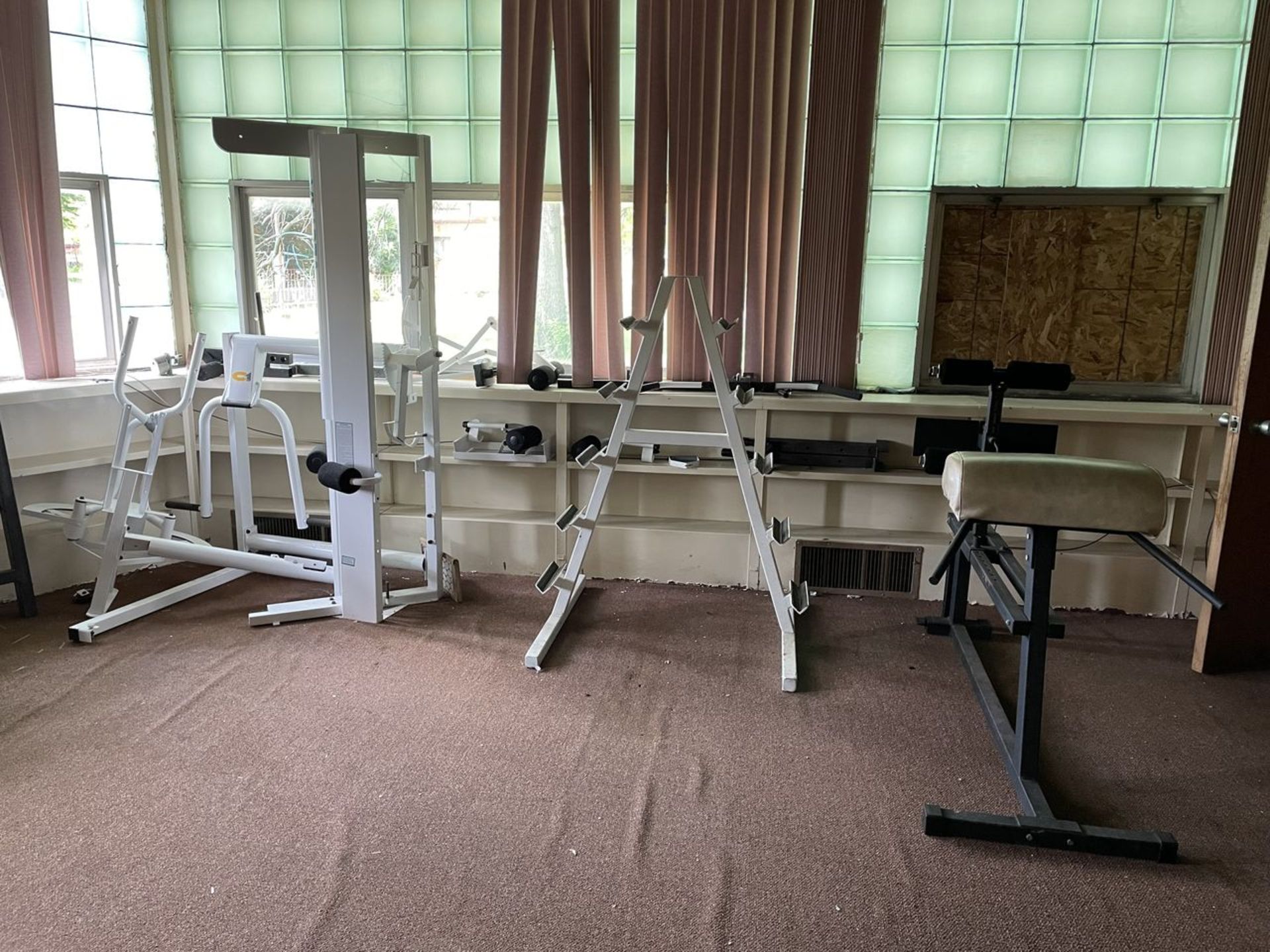 Lot - (5) Pieces of Excerise Equipment (needs repair) (Weight Room 103) - Image 2 of 2