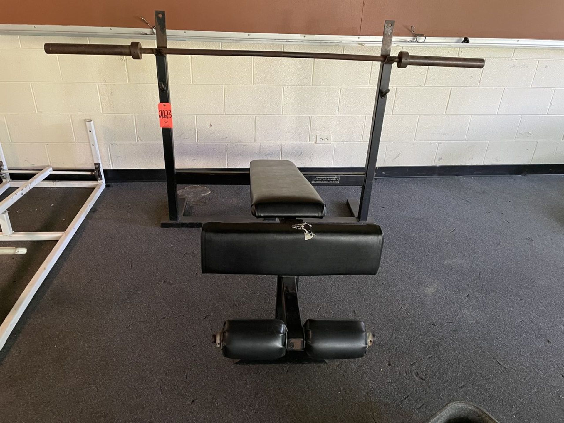 ProStar Decline Bench (Weight Room 104)