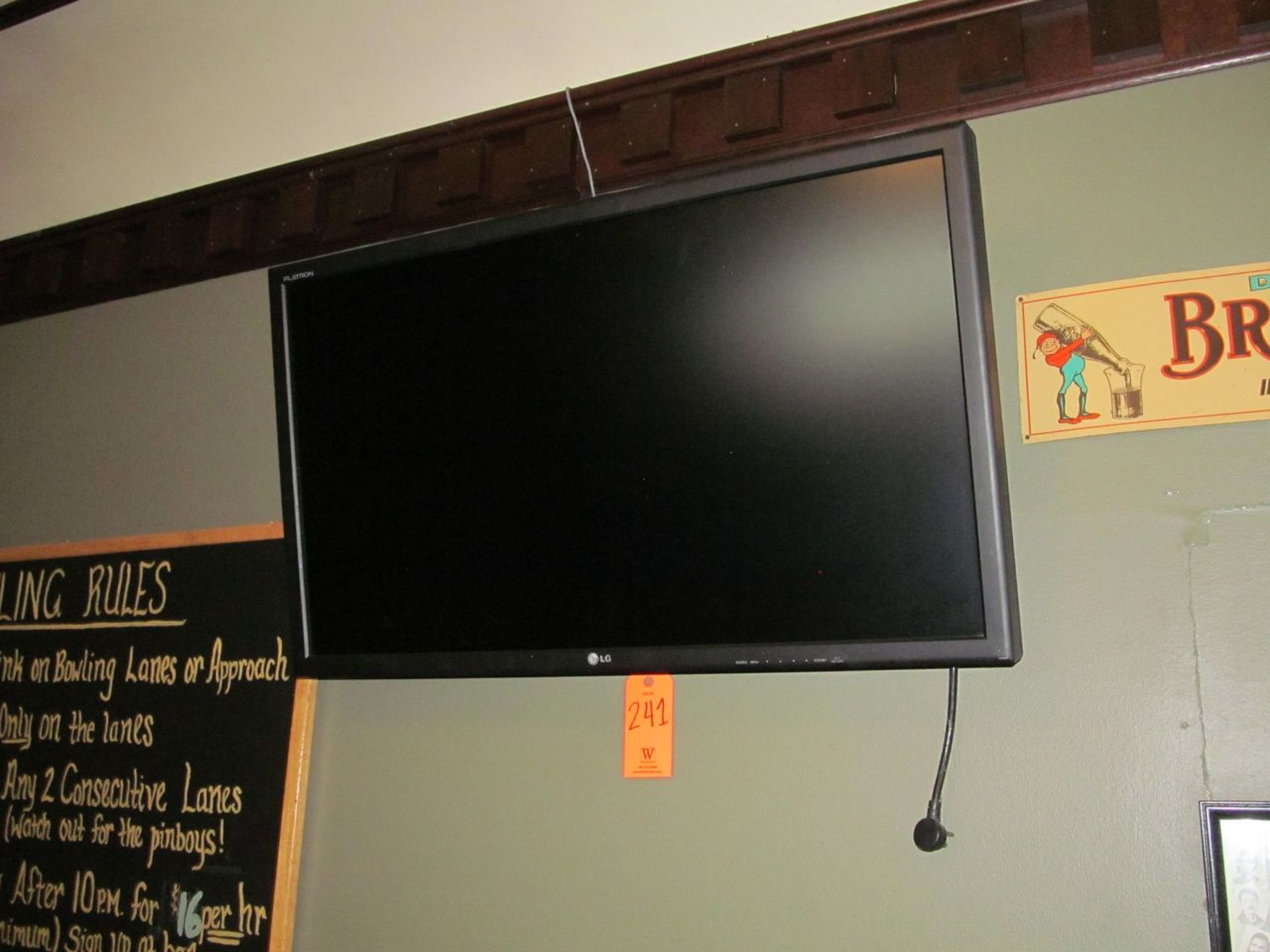 42 in. LG Flatron Flatscreen TV (Bowling Room)