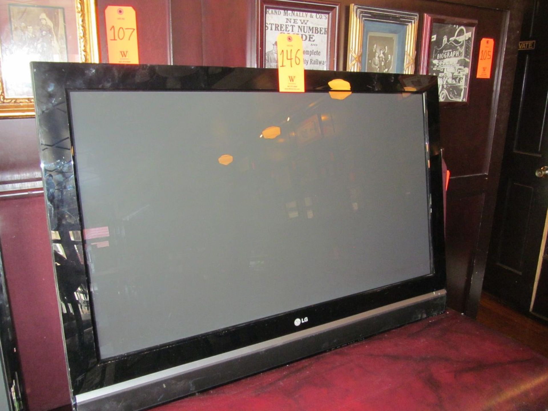 42 in. LG Flatscreen TV (Bar)