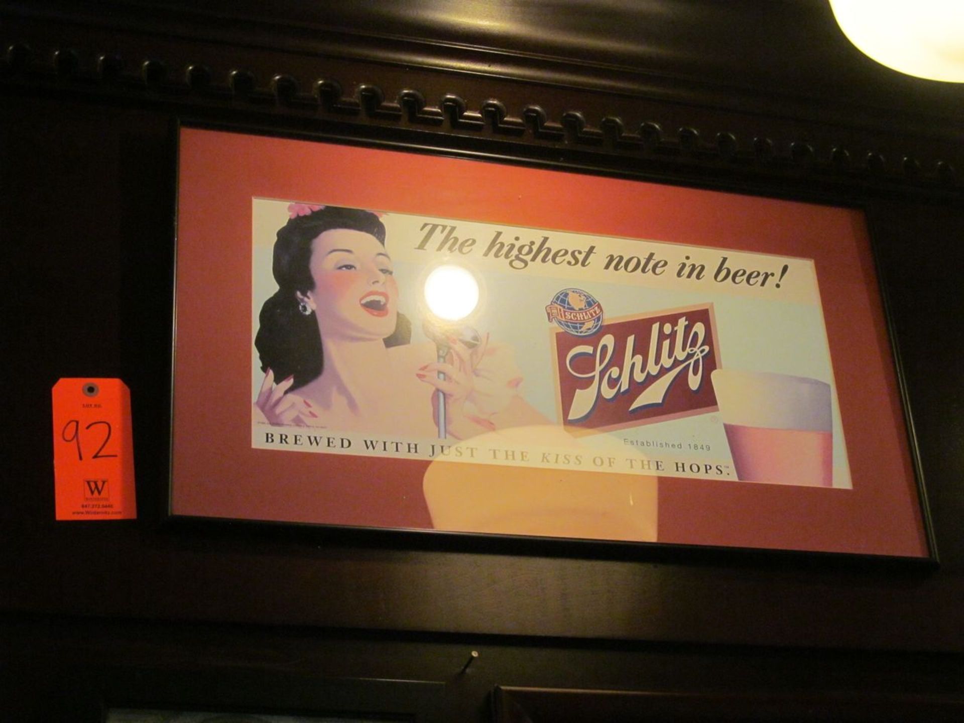 Vintage Schlitz "The Highest Note in Beer" Advertisement (Bar)