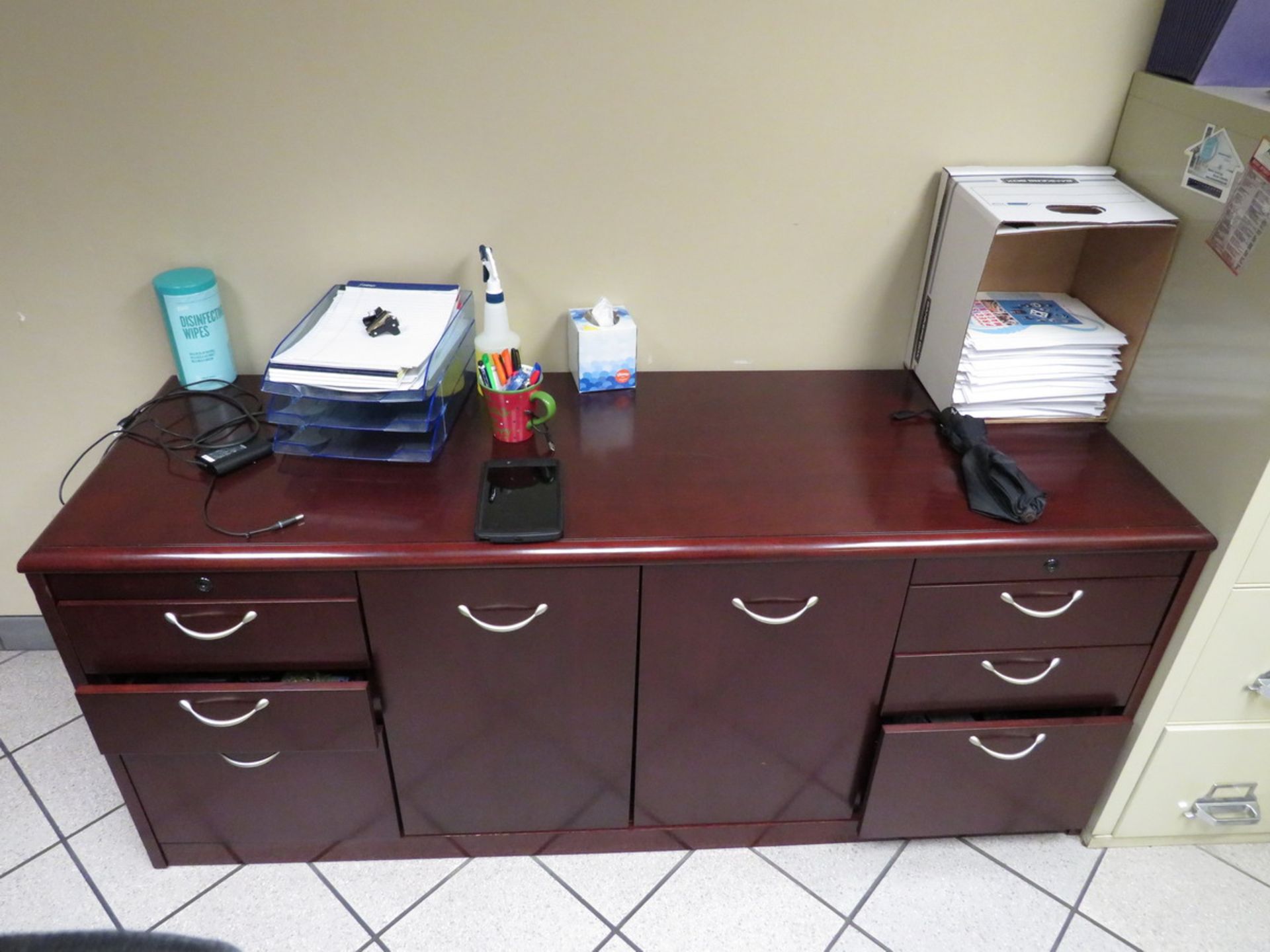 Contents of Office to Include: L-Shaped Desk, Hutch, 2-Door Horizontal Filing Cabinet, (2) 4- - Image 3 of 4