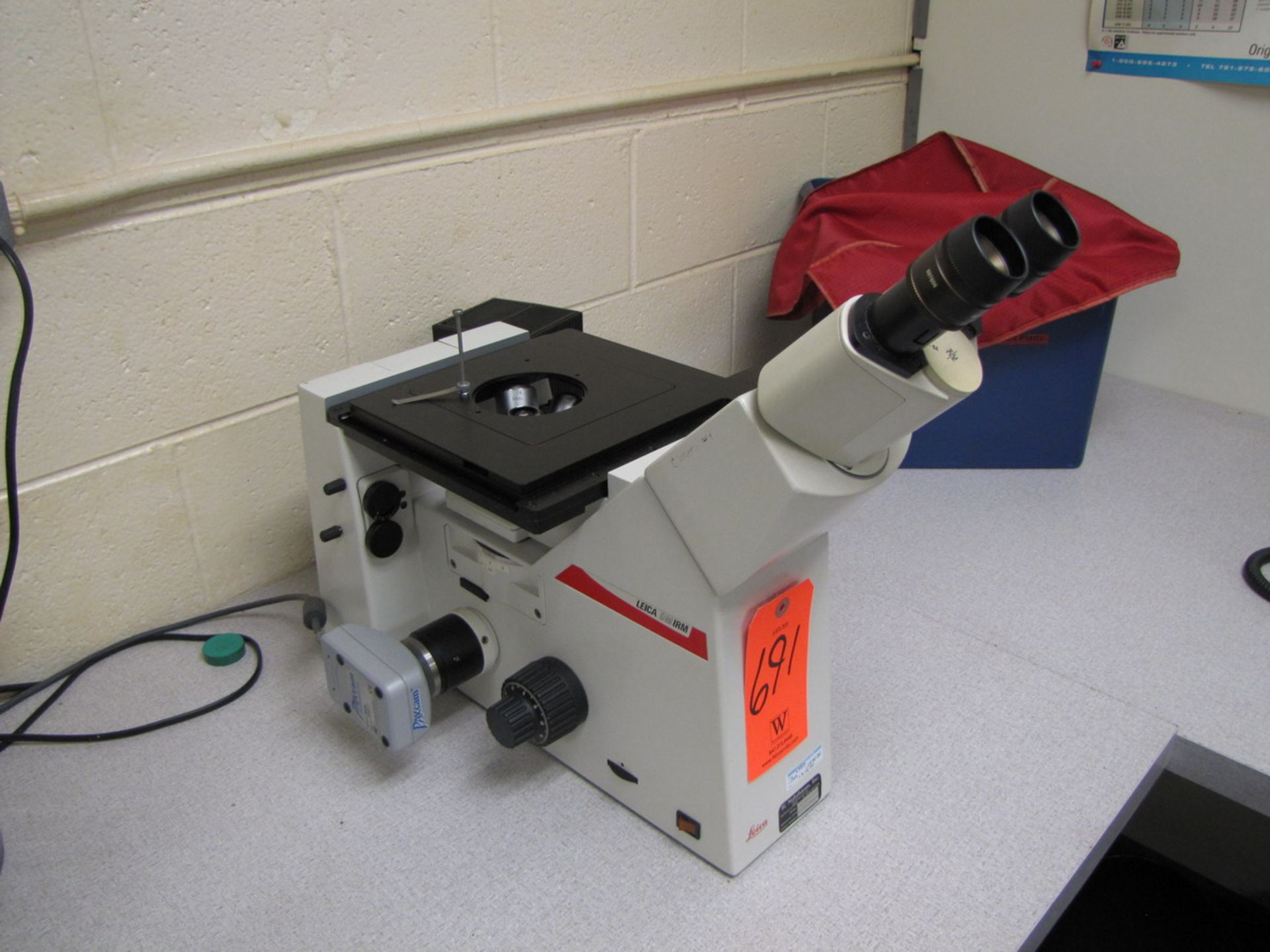 Leica Model DMIRM Microscope, with (2) 10X/22 Eyepieces, 5X, 10X, 50X, 100X Objectives, Paxcam