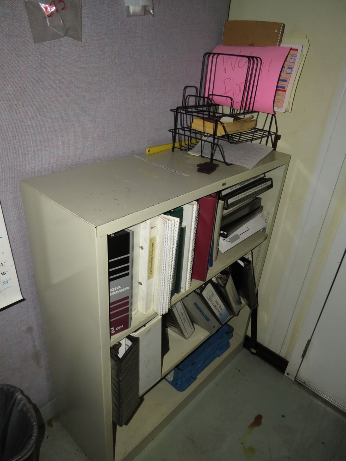 Remaining Furniture in CMM Room to Include: (3) Assorted Work Benches, (2) Desks, 4-Drawer Filing - Image 3 of 5