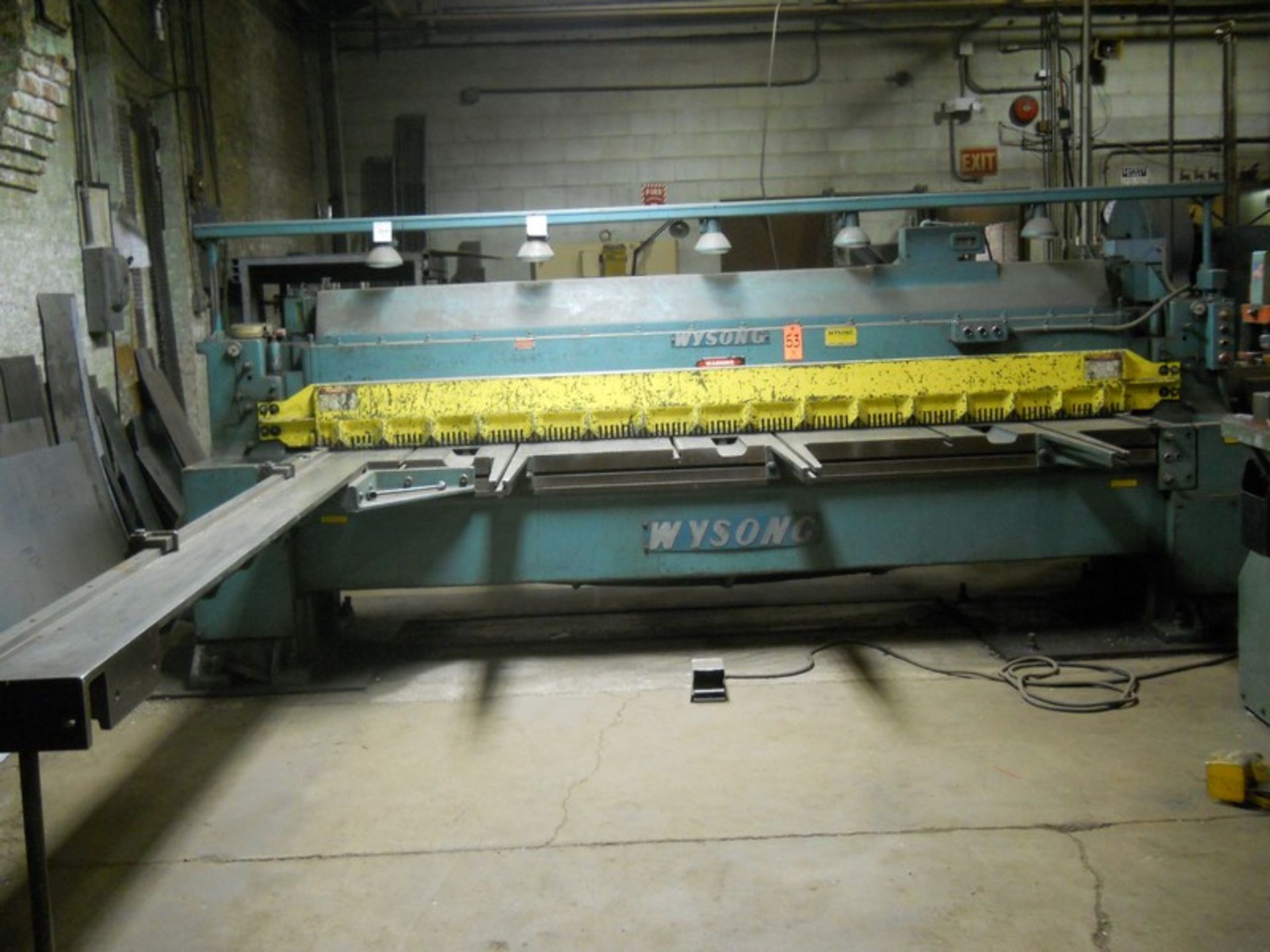 Wysong 1/4 in. x 10 ft. Cap. Model 1025 Shear, S/N: P37-496; 1/4" x 10' Cap. (Mild Steel); 55- - Image 5 of 17